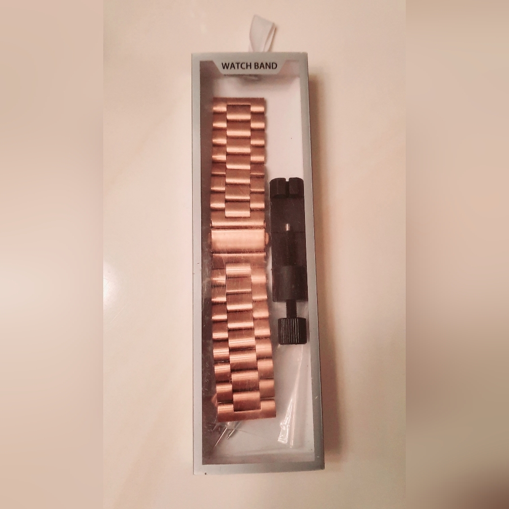 Rose Gold Premium Stainless Steel Smartwatch Band - Picture 3 of 15